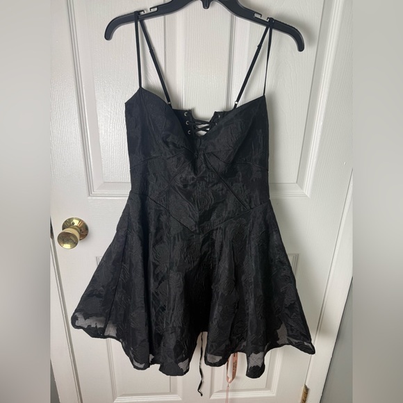 House of CB Serenita Black Floral Lace Back Mini Dress XL - Picture 2 of 10